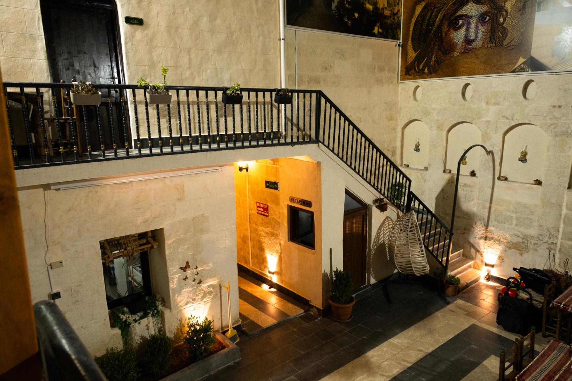 Dostlar Konagi Hotel Sahinbey Екстериор снимка